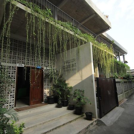 Pawon Cokelat Guesthouse Джокьякарта Экстерьер фото