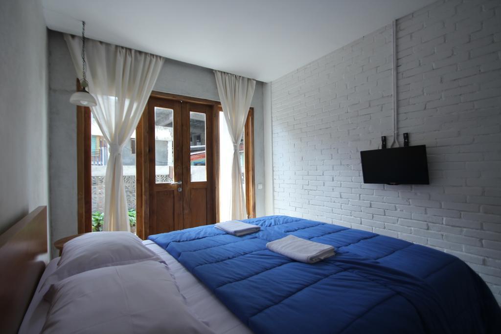 Pawon Cokelat Guesthouse Джокьякарта Номер фото
